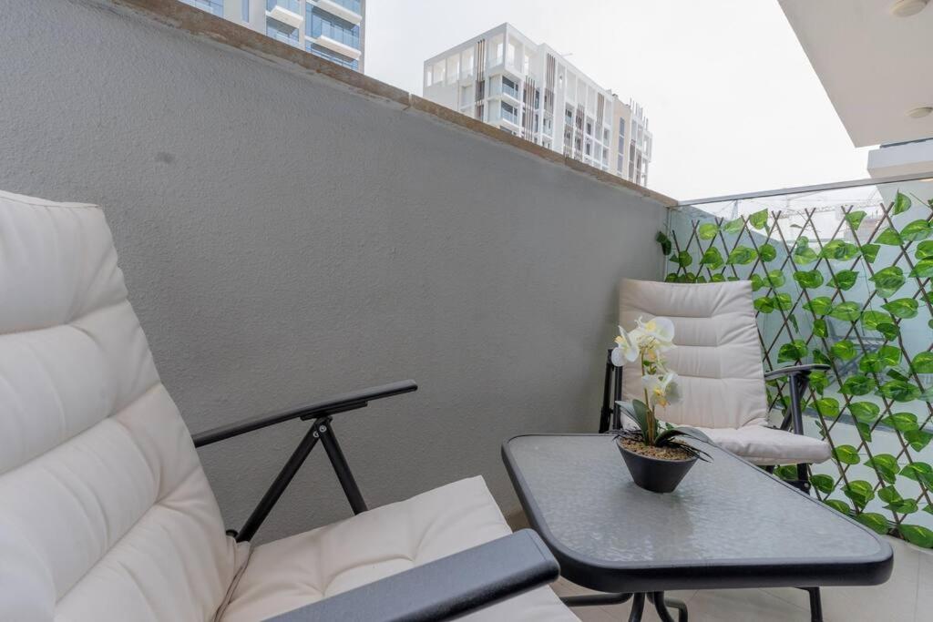 Cozy In Azizi Riviera - Apartment *