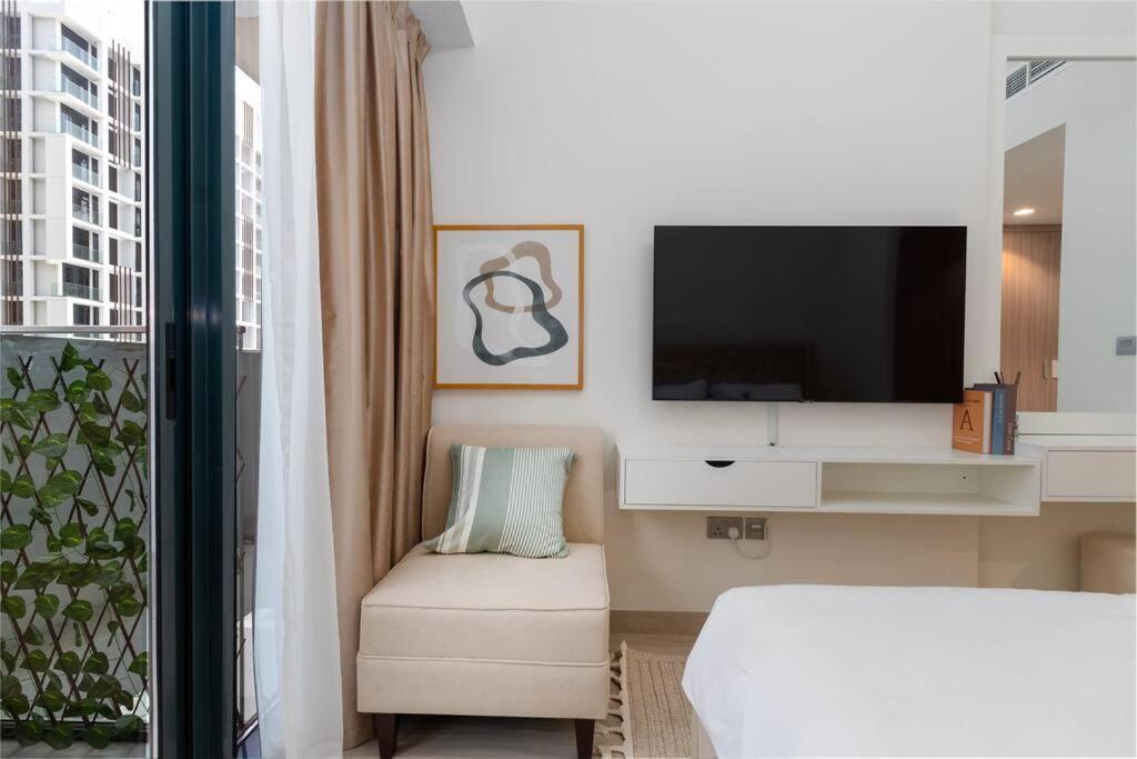 Cozy In Azizi Riviera - *