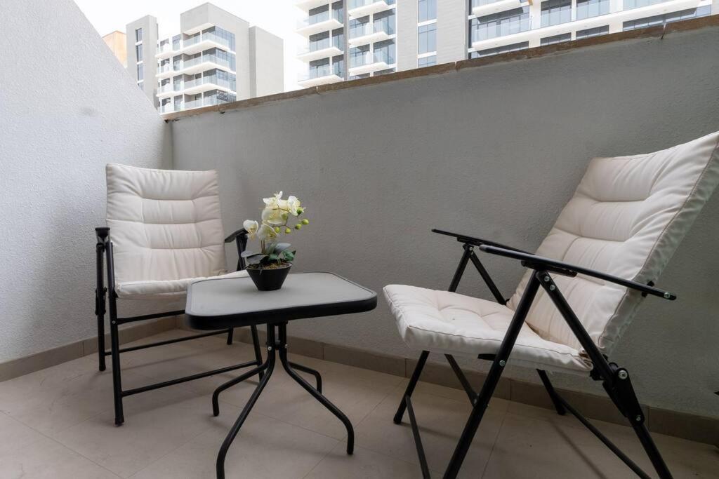 Cozy In Azizi Riviera - Apartment *
